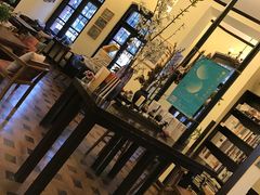 -良友书坊(安徽路店)