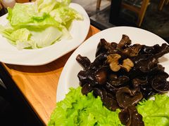 -额尔敦传统涮火锅·烧烤(鑫源山庄店)