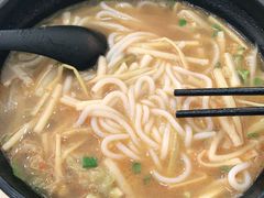-龙记桂林米粉(财满街店)