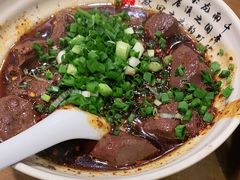 -杨三孃跷脚牛肉(玉双路店)