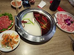 -彤德莱火锅(果园路店)