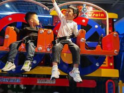 -宝燕乐园(闵行旗舰店)