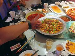 -巴特餐饮6加1音乐餐吧·新疆菜