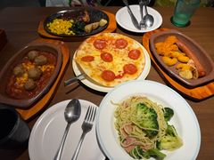 -萨莉亚意式餐厅(百联徐汇店)