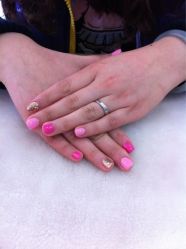 短指甲走可爱风-甲壳儿美甲美睫