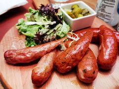 香肠拼盘-Golden Lily河内巴黎法越料理餐厅(建国西路店)