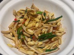 -老萍巷莲花血鸭·萍乡地标江西菜(步行街店)