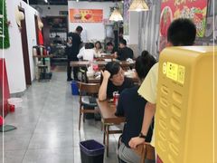 -虾女王·龙虾·烧烤(龙江店)