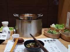 -独食火锅·半米屋台(望平街店)