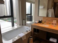 -青岛富力艾美酒店