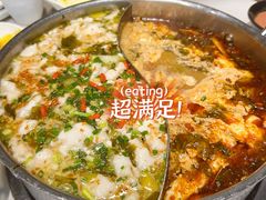 -德林酸菜鱼火锅(南丹店)