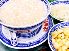 -赵记传承特色牛奶甜品(泉城广场店)