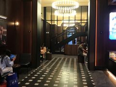 -瑞幸咖啡(江汉路中山大道店)