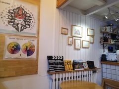 -长颈鹿咖啡(大学路店)