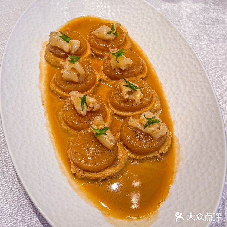 成都美食地标,双子塔旁边的一栋『吃货大楼』