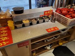 -彝人部落火盆烧烤(原内环足球场店)