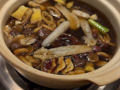 -天宜隆蘑菇宴火锅(石景山旗舰店)