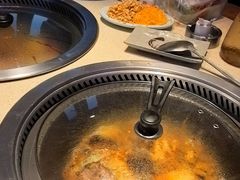 -山里屯铁锅炖·东北菜(康桥店)