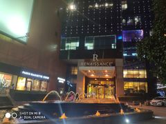 -上海龙之梦万丽酒店