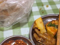 -余庆小吃(小吃一条街店)