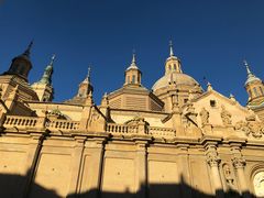 -皮拉尔圣母圣殿主教座堂