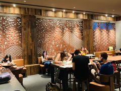 大堂-星巴克(枣阳路店)