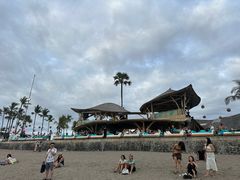 -FINNS Beach Club