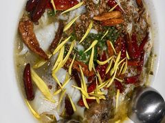 老坛子酸菜鱼-新太二·鲜料川菜(晶耀前滩店)