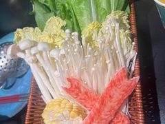-老城鲜·小海鲜贝贝煲火锅(壹方城店)