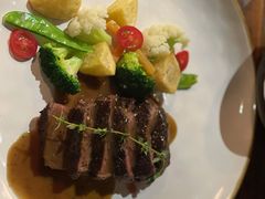 -SISTERS BAR RESTAURANT川意酒馆(嘉善老市H楼店)