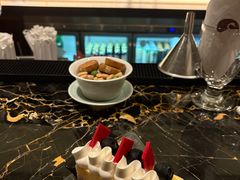 -白天鹅宾馆·月兔吧