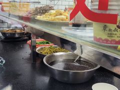 -覃肥叔桂林米粉(粮道街店)