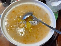 -亚哈饭店(梅园新村小区店)