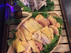 -尚尚仙·酸汤猪手·猪肚鸡火锅(华联万柳购物中心店)