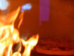 -城市大道红炉披萨烘焙坊