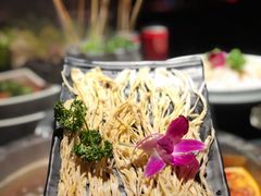 重庆金佛山龙须笋-井格重庆火锅(西直门凯德Mall店)