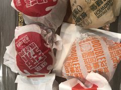 -麦当劳(百联西郊购物中心店)