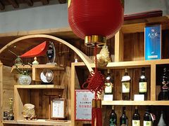 -头上红煨盐鸡·非遗院子餐厅