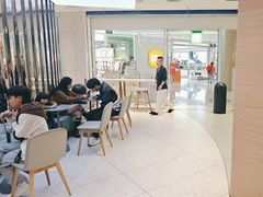 -奈雪的茶(亨特国际广场店)