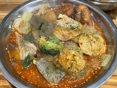 -小四川麻辣烫(九村西路店)