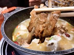 -亿诣蝎府炸酱面羊蝎子火锅(酷车小镇店)