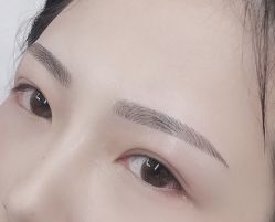 -久匠·野生眉半永久纹绣