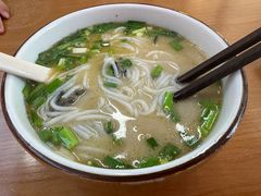 -子宸什夹婆乌鸡米线弹子石店(泽科·星泽汇店)