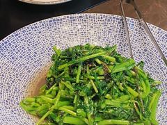 -海派悦庭·海胆烧麦·新融合菜(凯德广场店)