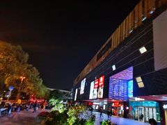 -新田360广场(上海华侨城店)