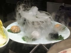 -捞王锅物料理(上海世茂广场店)