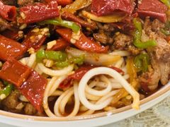辣子肉拌面-欧提汗·新疆餐厅·清真(银都路店)