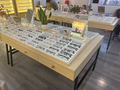 -康利眼镜·蔡司战略合作店(龙泉书房店)
