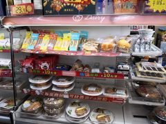 零售区-全家便利店(杨南路店)