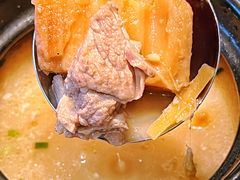 -莲餐厅·湖北菜·潜江小龙虾店(愚园路店)